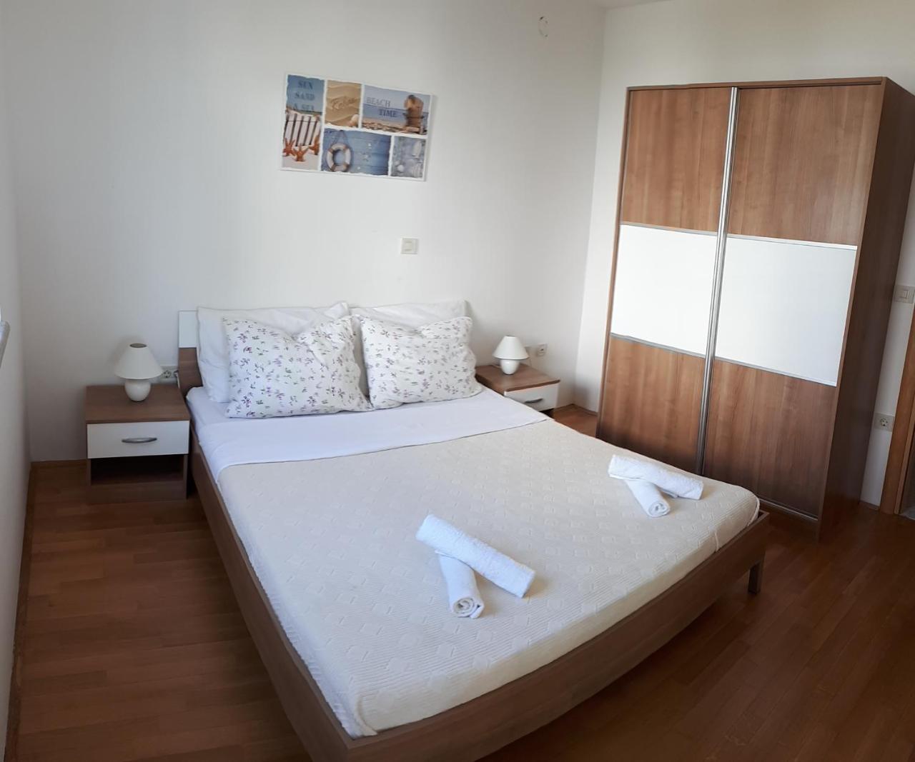 זאדאר Apartment Dana מראה חיצוני תמונה