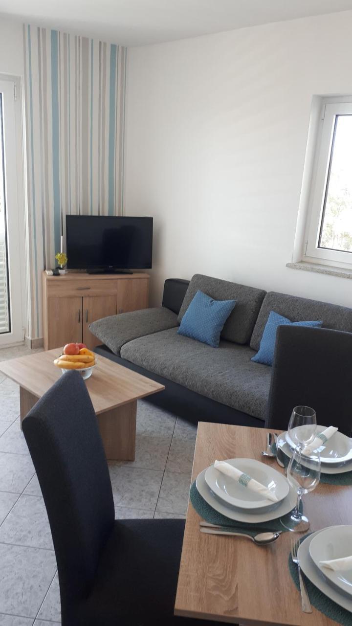 זאדאר Apartment Dana מראה חיצוני תמונה