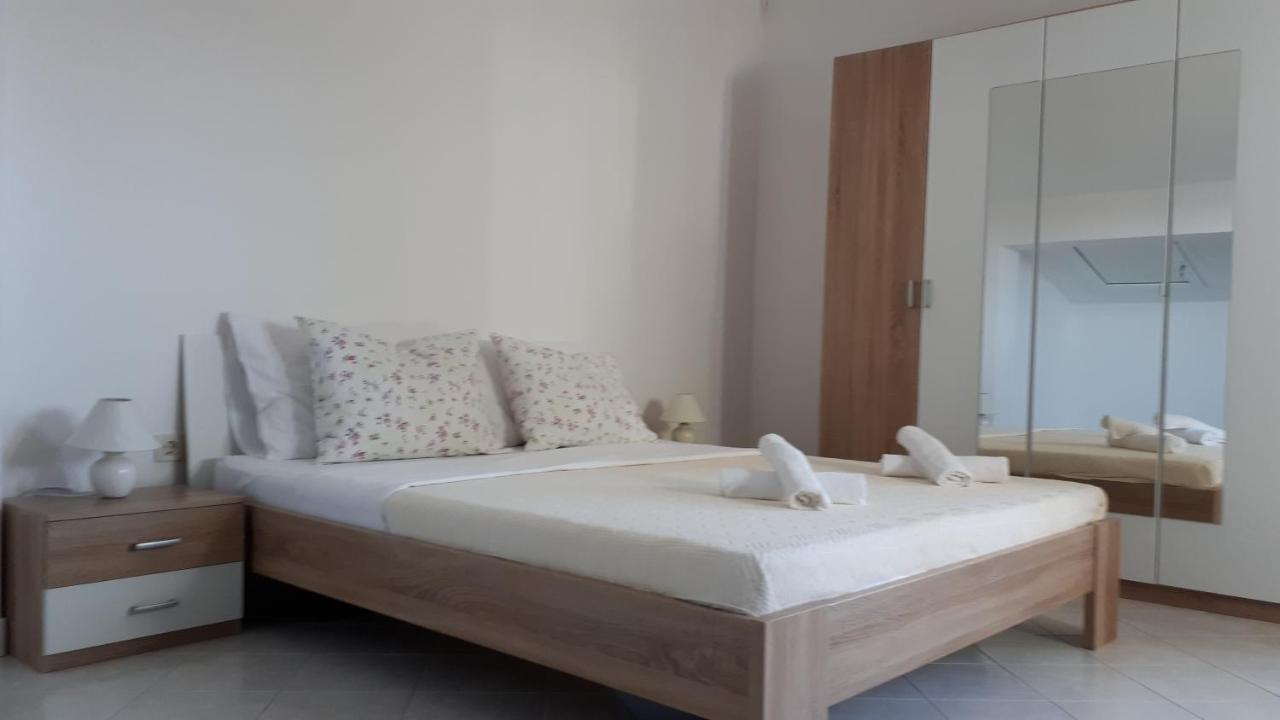 זאדאר Apartment Dana מראה חיצוני תמונה