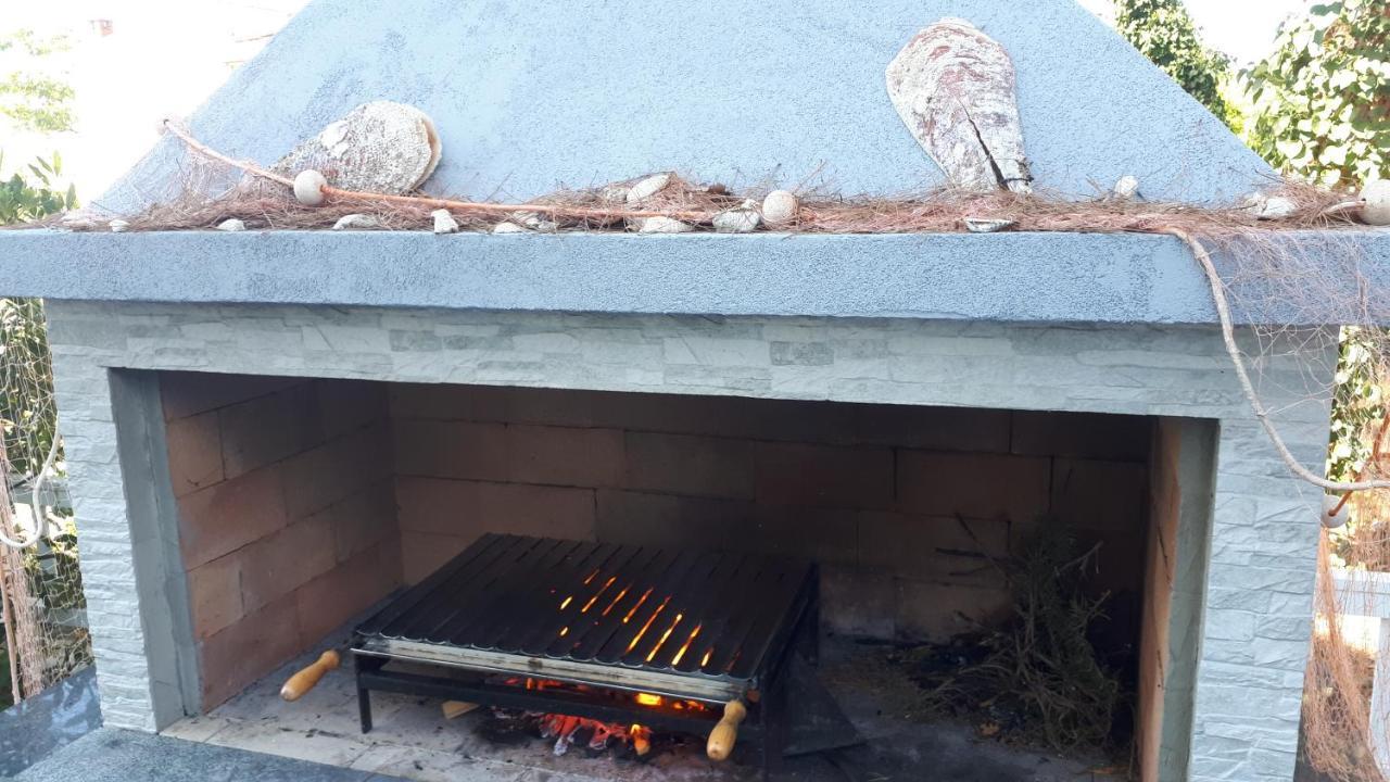 זאדאר Apartment Dana מראה חיצוני תמונה